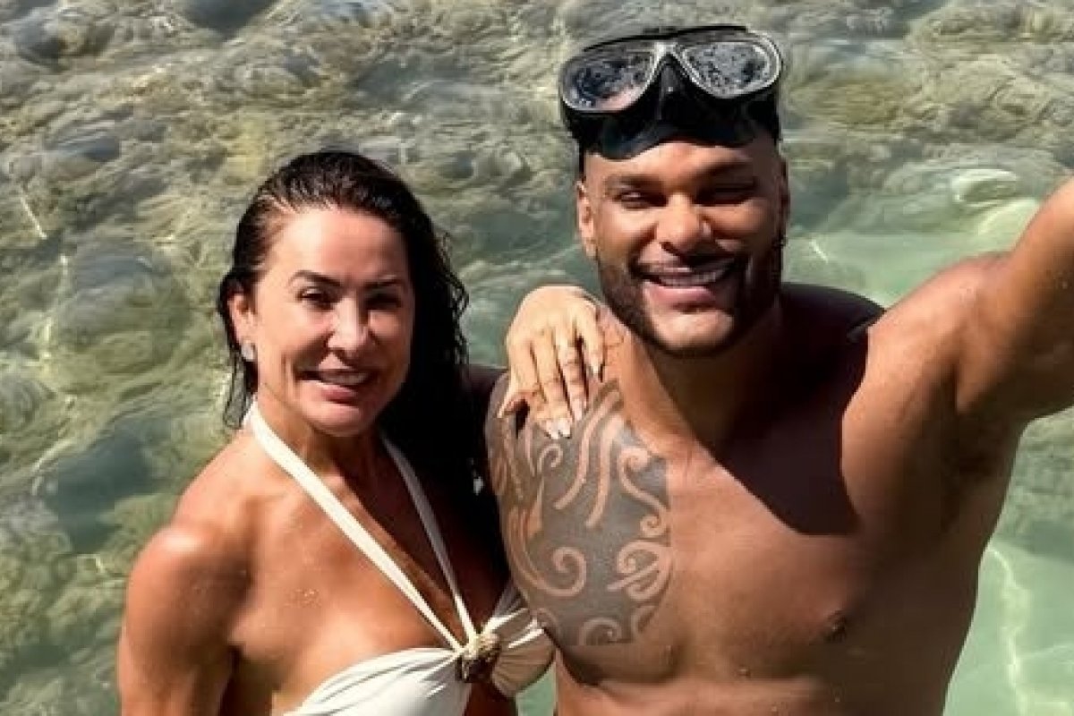 Scheila Carvalho e Tony Salles curtem férias em Alagoas!
