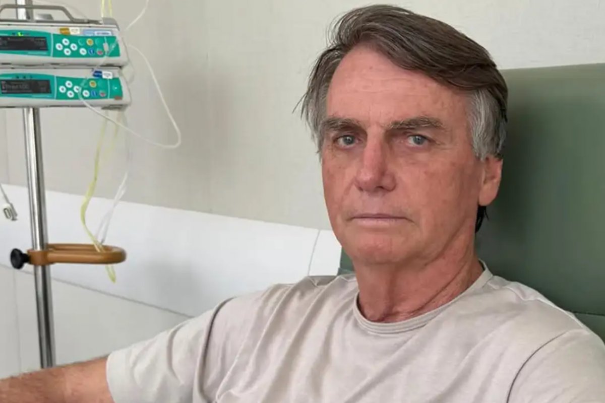 Moraes pede manifestação da PGR sobre pedido de prisão domiciliar de Bolsonaro