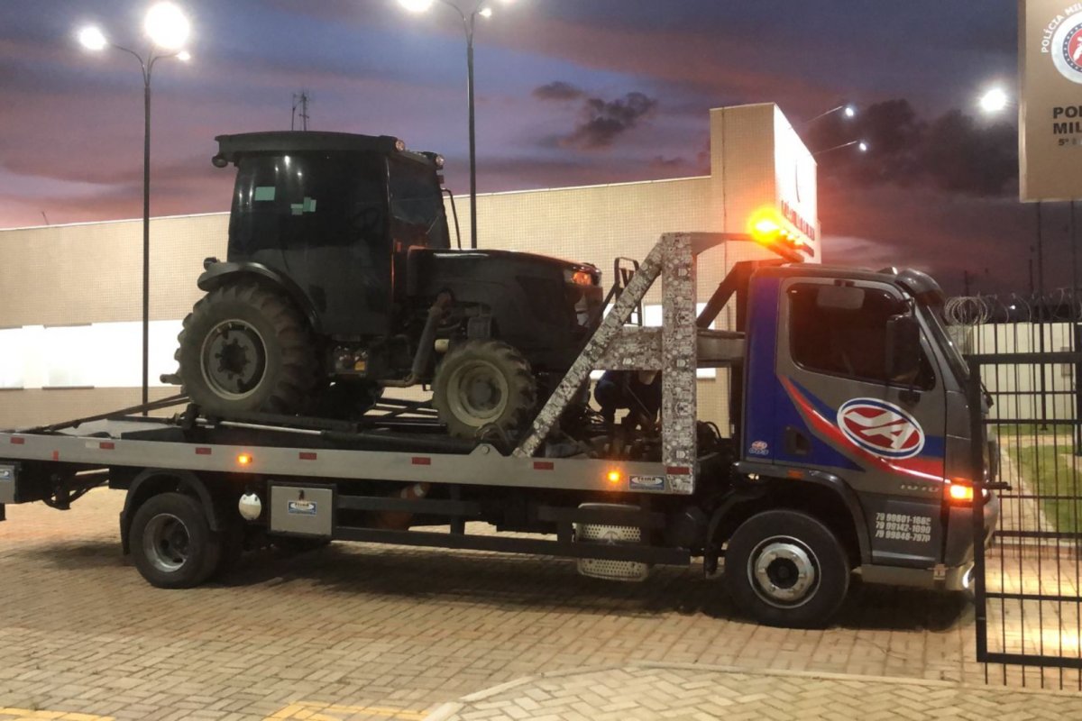 Polícia Civil recupera trator avaliado em R$ 300 mil durante operação na Bahia