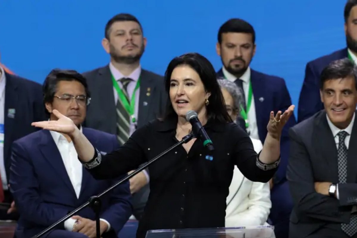 Simone Tebet deixa o MDB após 30 anos e se filia ao PSB para disputar o Senado