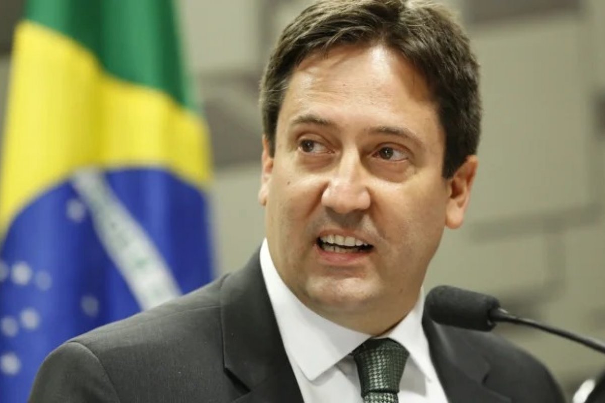 Ex-diretor do BC ligado ao Master é suspeito de manipulação de dados para driblar apurações internas