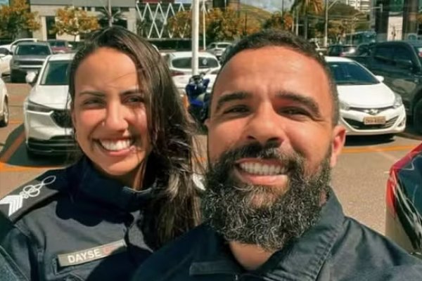 [PRF mata namorada com cinco tiros na cabeça em Vitória, no ES ]