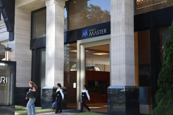 [70 mil investidores do Master ainda não pediram o resgate ao FGC]