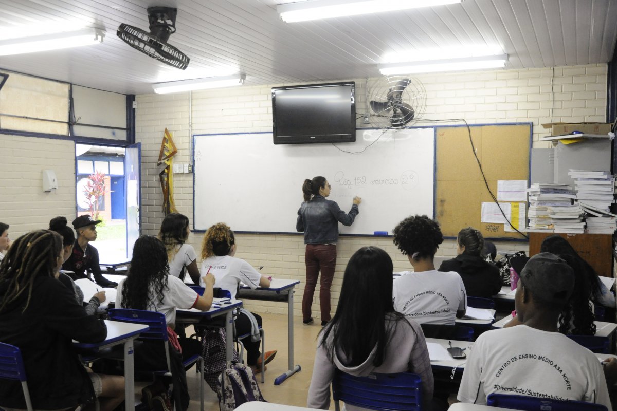 IBGE: Um em cada quatro adolescentes relata ter sido vítima de algum tipo de violência sexual