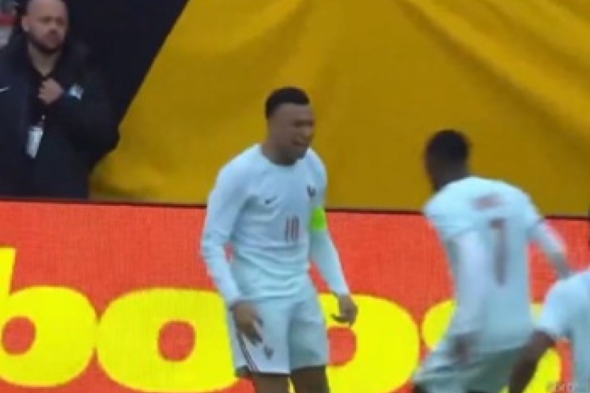 Mbappé marca golaço e França derrota o Brasil em amistoso