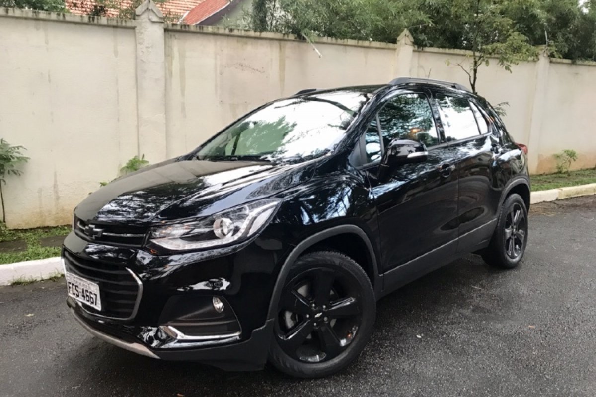 Tracker Midnight evolui no estilo à espera da nova geração