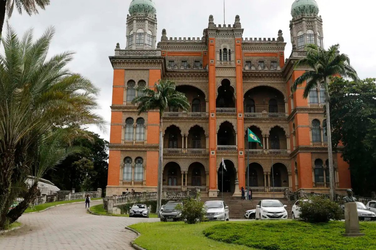 Fiocruz aponta aumento de hospitalizações por vírus respiratórios no país