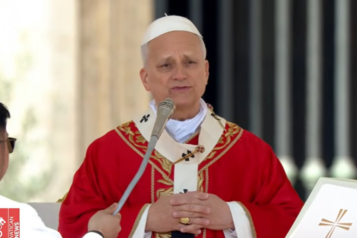 Papa Leão diz que Deus não ouve orações de líderes que promovem guerras