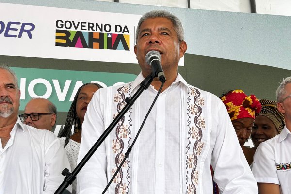 [Vídeo: Jerônimo defende chapa “competitiva e agregadora” e nega impasse na definição do vice para 2026: 