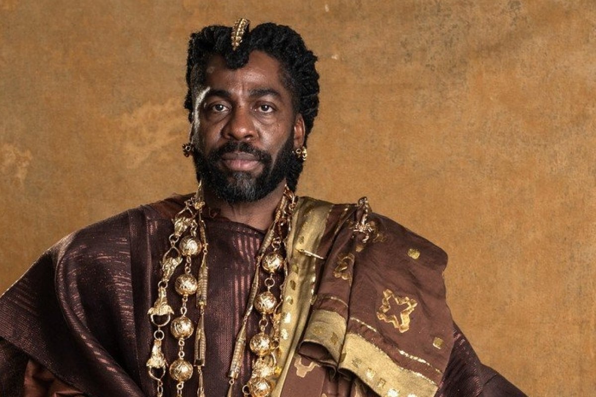 Lázaro Ramos cogita mudança da família do Rio para Salvador!