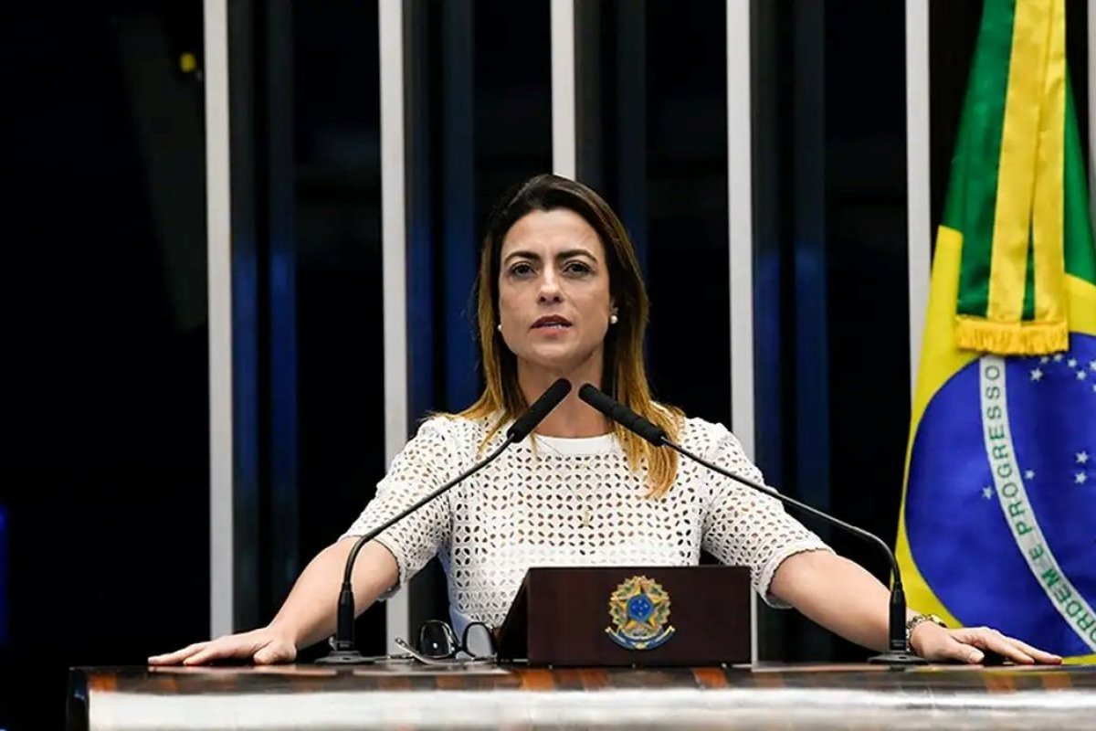 Soraya Thronicke relata ter sido alvo de assédio no Senado e de ameaças de morte