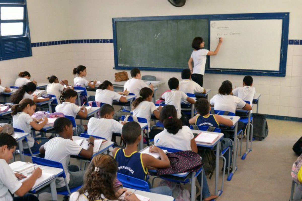 Parceria entre rede de ensino e organização social transforma trajetórias de jovens da rede pública na capital baiana! 