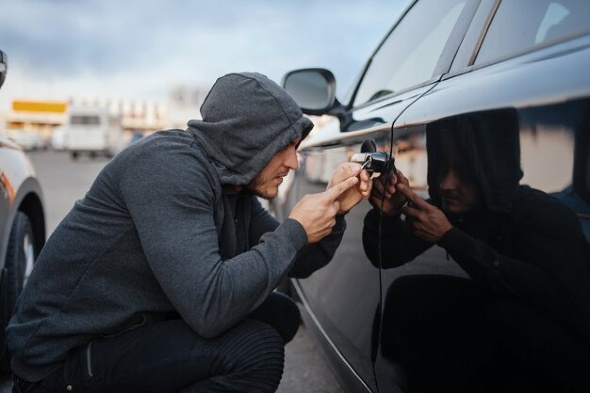 Seguro de carro fica em média 15% mais caro esse ano