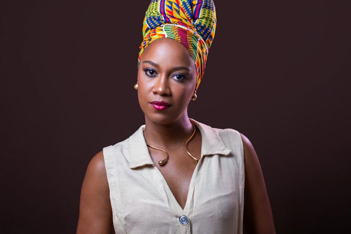 Tamires Santos destaca força das redes coletivas no protagonismo econômico de mulheres negras empreendedoras!