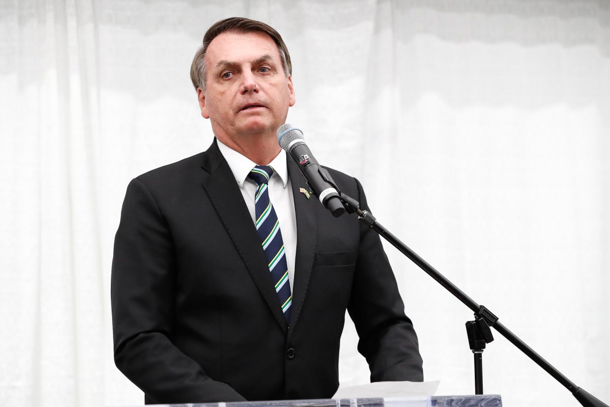 "Eu fui eleito em primeiro turno, mas no meu entender houve fraude", afirma Bolsonaro