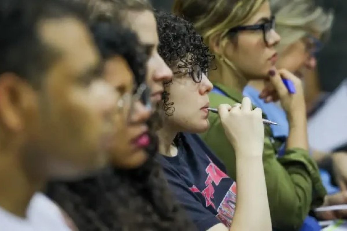 PGE de Alagoas anuncia concurso público com vagas imediatas e salários acima de R$35 mil 