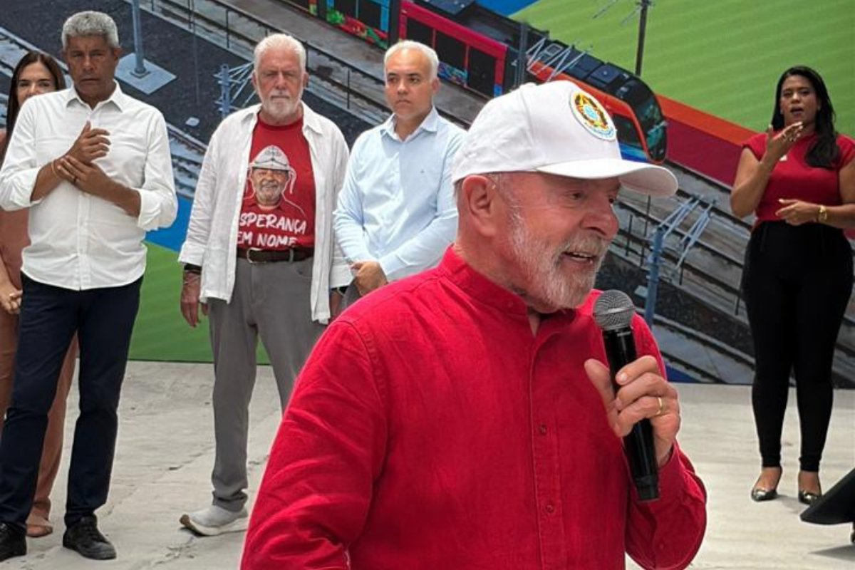 Vídeo: "A verdade vai disputar com a mentira", avalia Lula sobre fake news nas eleições deste ano