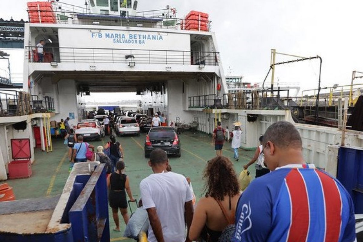 Ferry-Boat registra 3 horas de espera nesta sexta (3) em Salvador