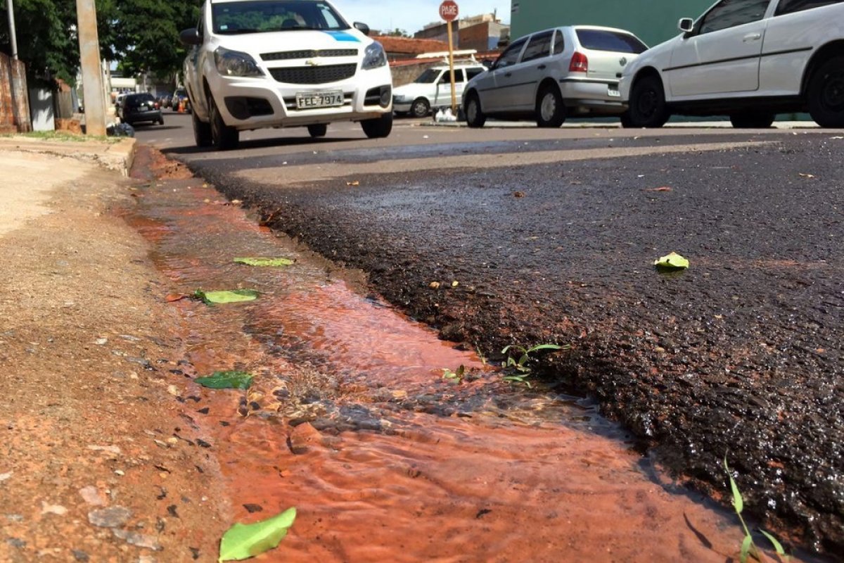 Cidades brasileiras estão desperdiçando menos água, diz Estudo