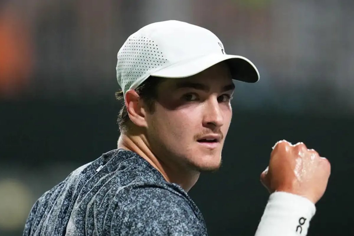 João Fonseca sobra na estreia em Monte Carlo e quebra jejum de brasileiros