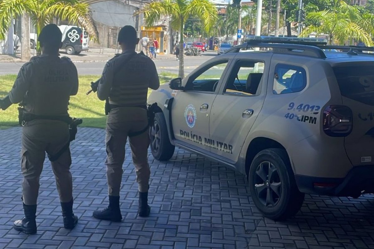 Homem com mandado de prisão em aberto é preso em Salvador 