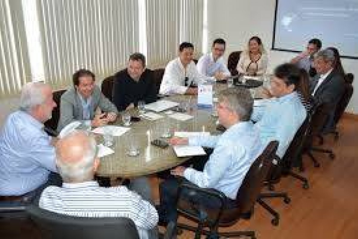 Governo e consórcio chinês realizam reunião sobre a ponte Salvador-Ilha de Itaparica