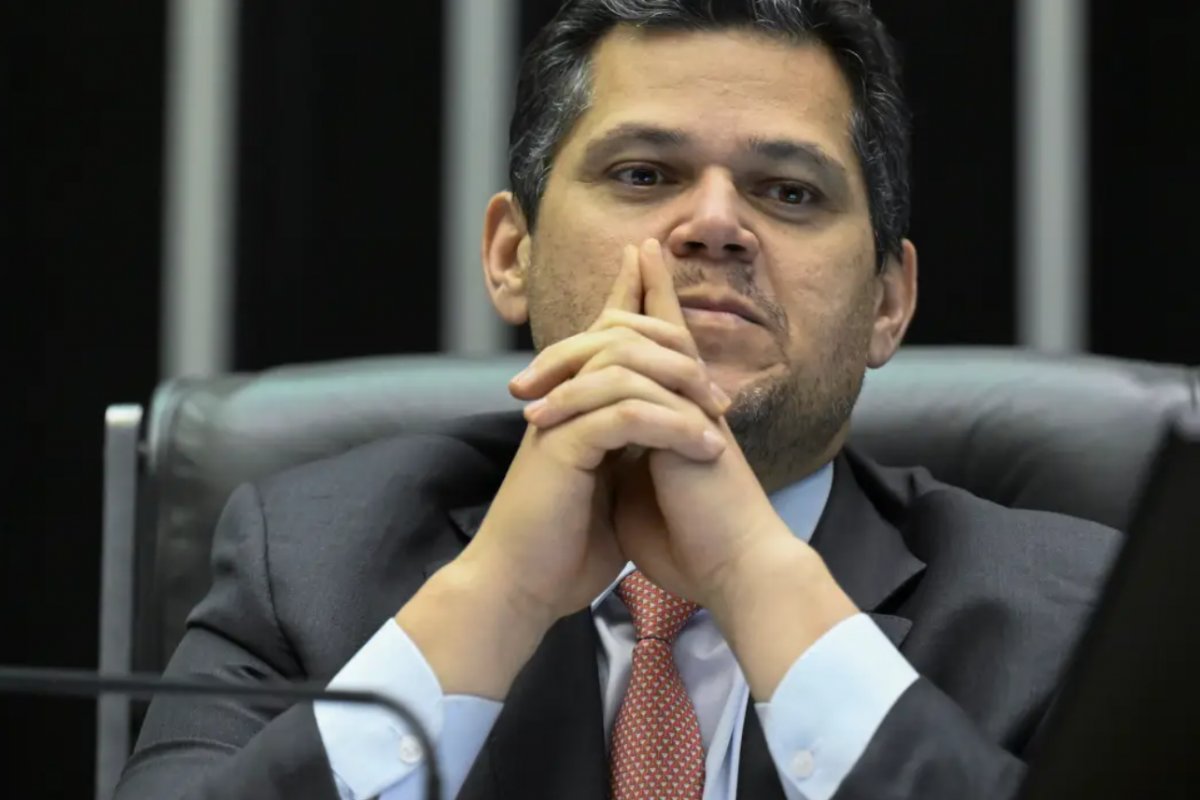 Congresso marca sessão para analisar veto de Lula ao PL da Dosimetria 