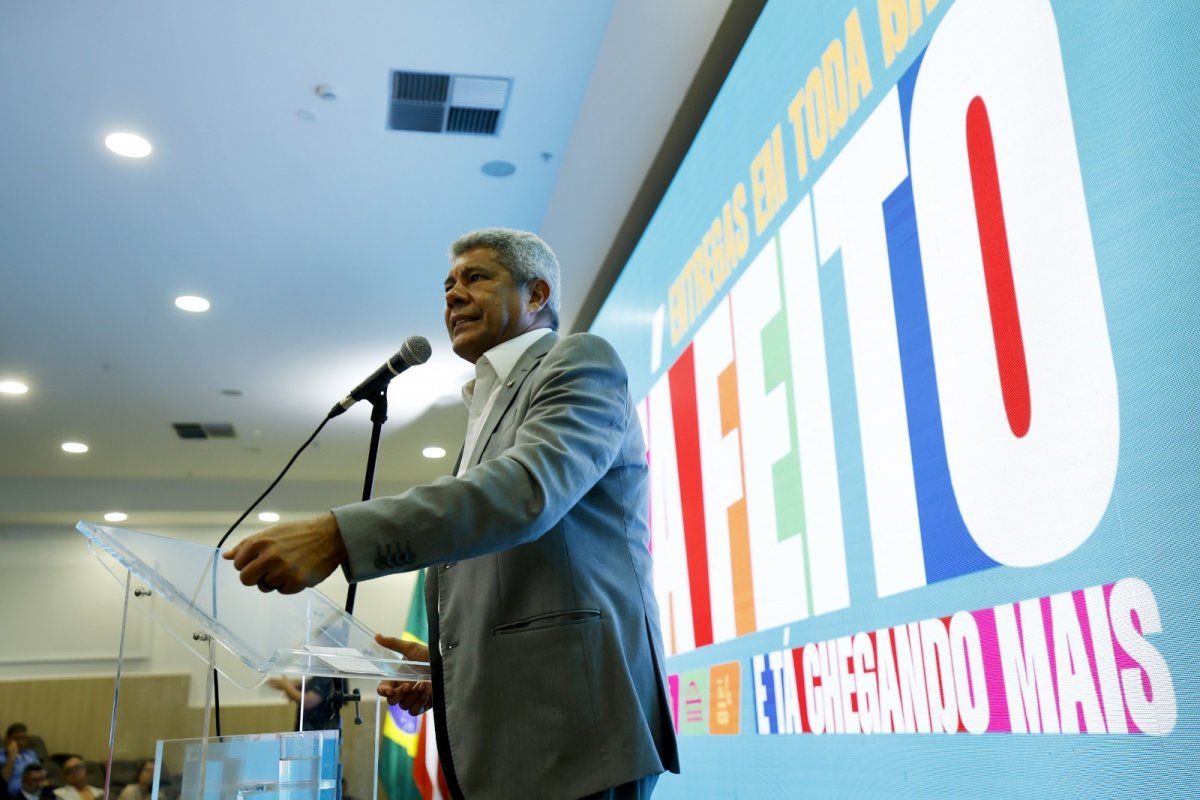 Vídeo: Jerônimo descarta “complexo de medo” e diz ter o que mostrar nos 417 municípios