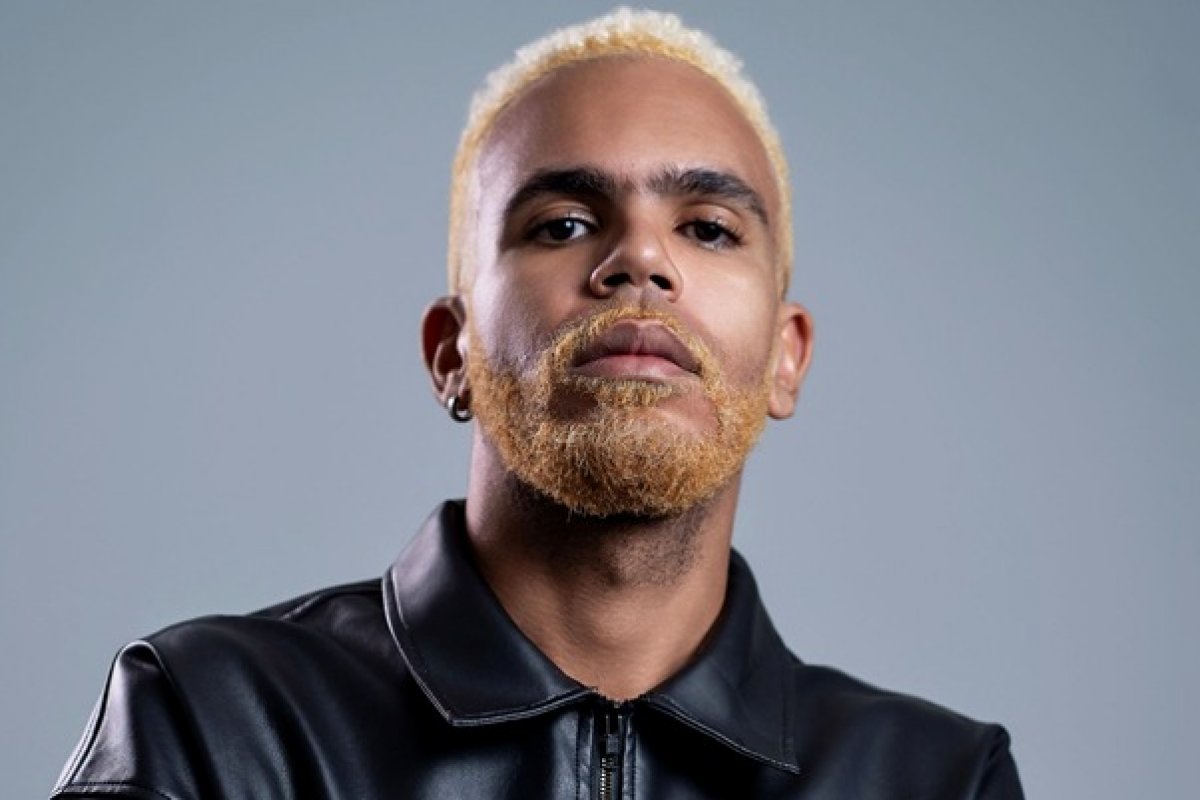 Hiran apresenta “IMUNDO”, álbum de rap visceral e atitude confrontadora