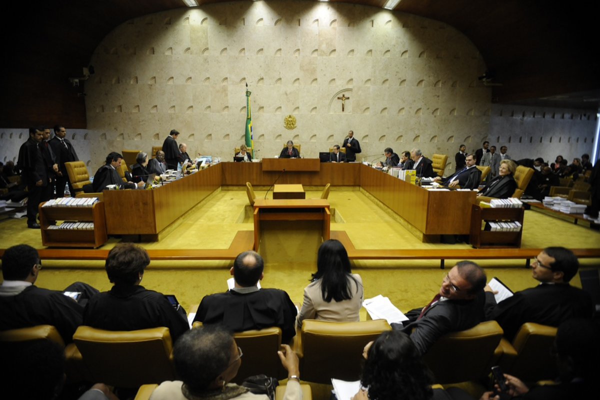Gilmar Mendes declara inconstitucional a lei de SC que proíbe o ingresso via cotas nas universidades
