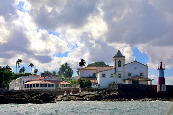 [Salvador e litoral da Bahia têm previsão de chuva no fim de semana; interior segue com calor]