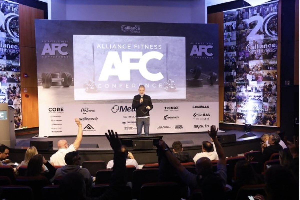 Evento fitness completa 18 anos e traz Blair McHaney ao Brasil!