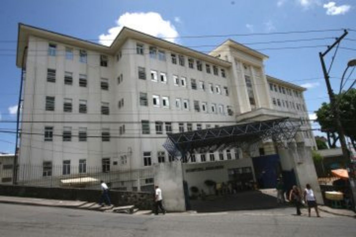 Família denuncia hospital por negar cirurgia cardíaca a paciente idosa internada há dois meses