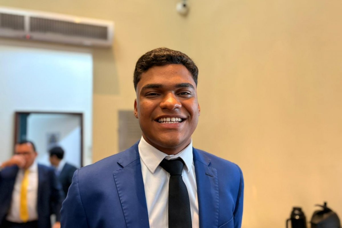 Vídeo: Sandro Filho reage a rótulo de 'vereador estadual': 'vou pra cima daquilo que acho errado'