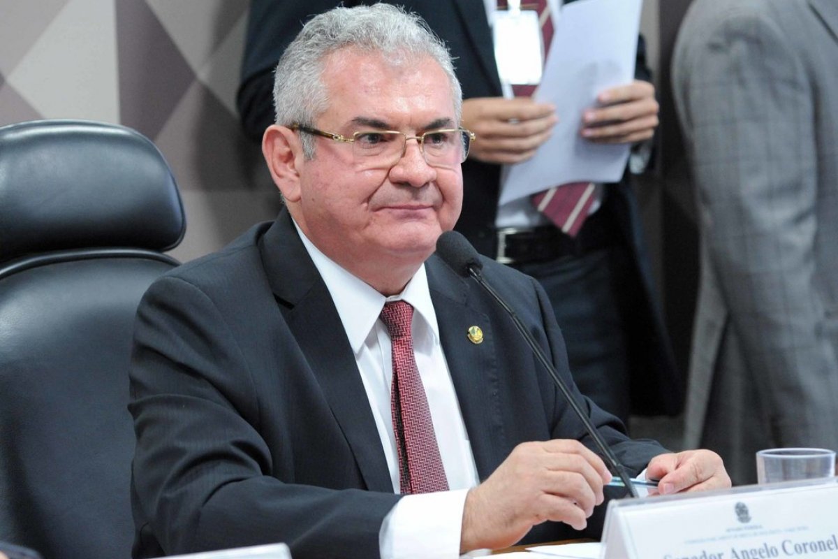 O presidente da CPMI das Fake News aciona Polícia Legislativa