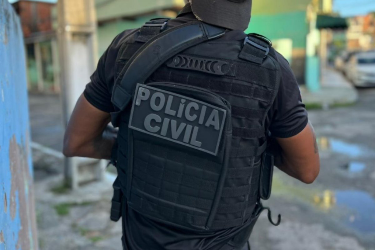 Polícia Civil cumpre mandado de prisão contra suspeito de violência doméstica na Bahia