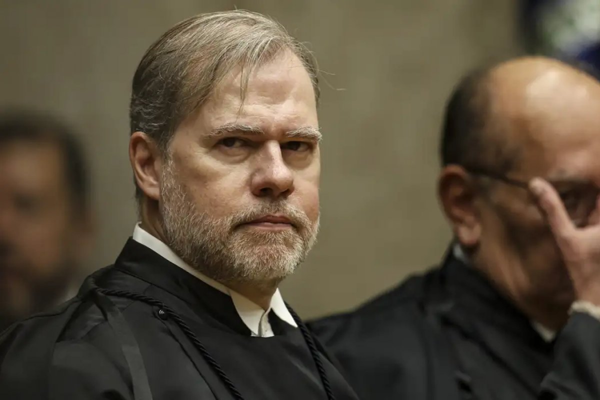 CPI do Crime Organizado: Toffoli diz que relatório é 'aventureiro' e sugere cassar senador que pediu indiciamento de ministros do STF