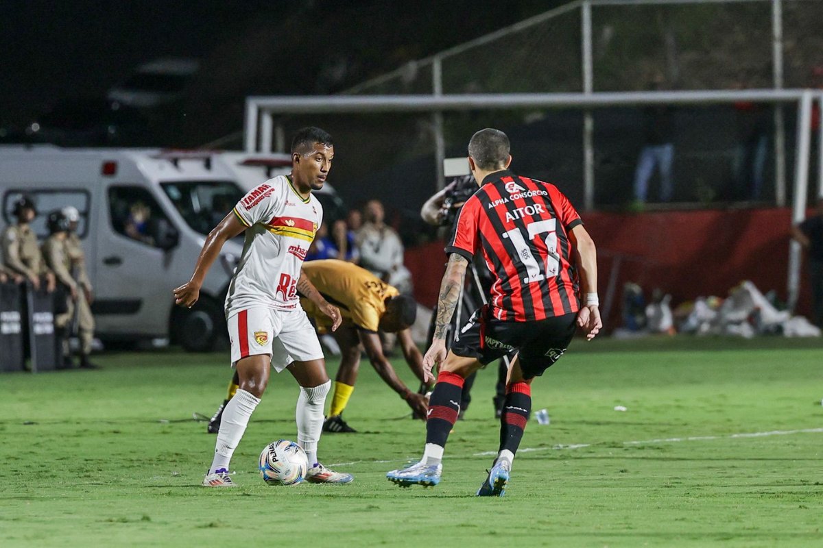 Juazeirense encara o Sousa fora de casa em duelo direto por vaga no mata-mata da Copa do Nordeste