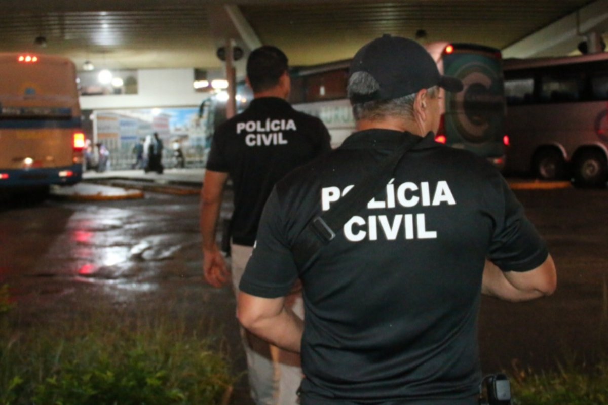 Homem suspeito de cometer ao menos 11 assaltos a ônibus é preso