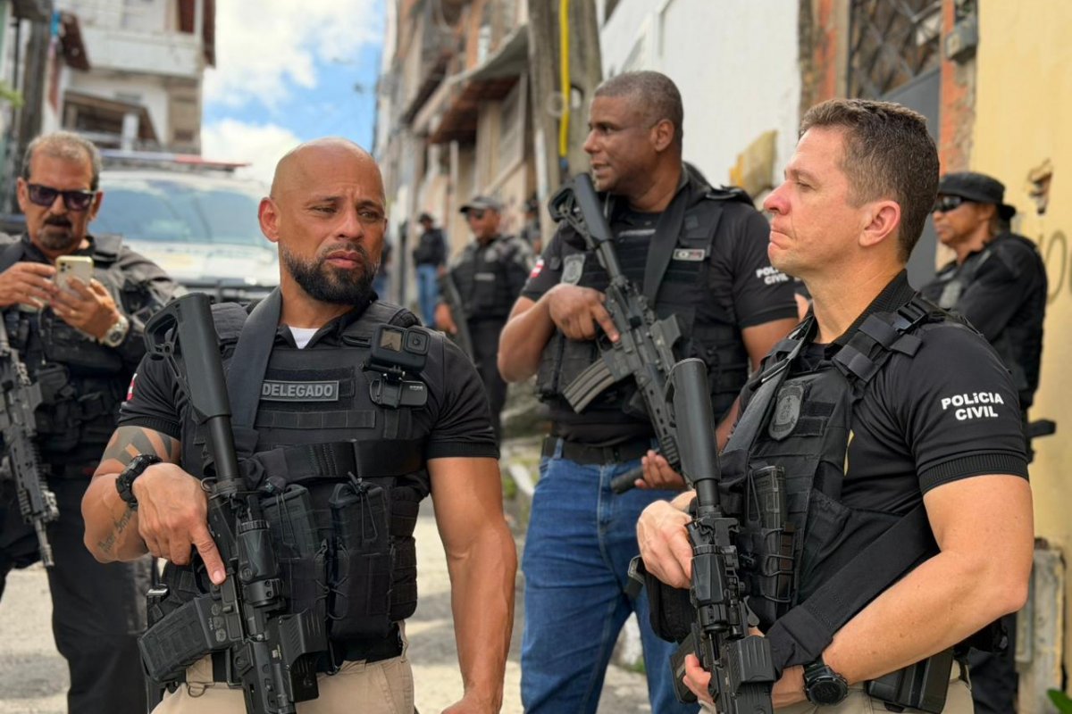 Homem suspeito de envolvimento na morte de investigador é morto em confronto com policiais 