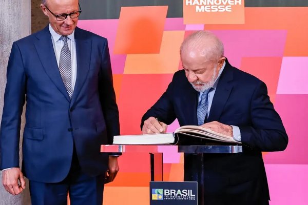 [Na Alemanha, Lula defende parceria com Europa na descarbonização e proteção de empregos frente à IA]