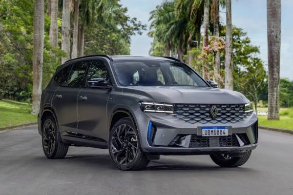 [Farol da Bahia testa o novo Renault Koleos 2026]