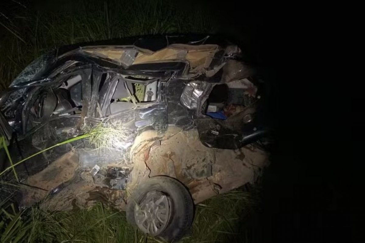 Acidente deixa três homens mortos e outras pessoas feridas no oeste da Bahia