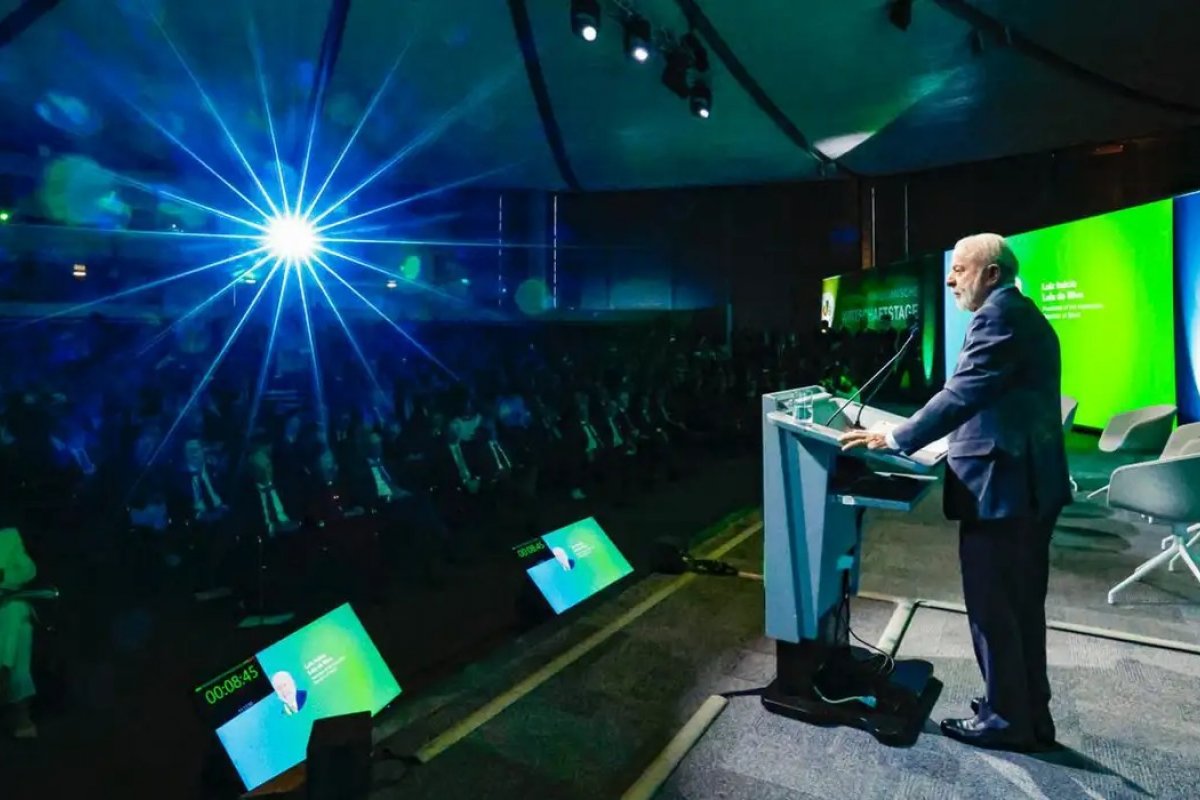 Lula chama conflito no Oriente Médio de “guerra da insensatez”