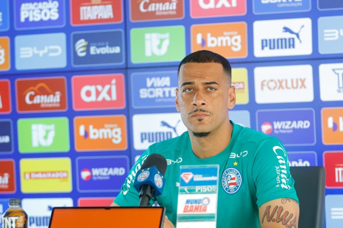 Léo Vieira destaca serenidade e foco do Bahia na estreia da Copa do Brasil