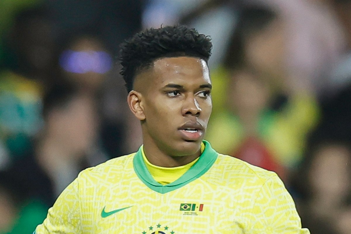 Estêvão sofre lesão e Brasil pode sofrer segunda baixa para Copa 