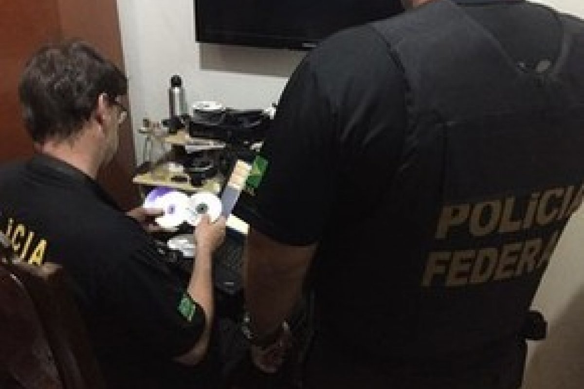 PF cumpre 28 mandados de busca e apreensão em operação contra pornografia infantil
