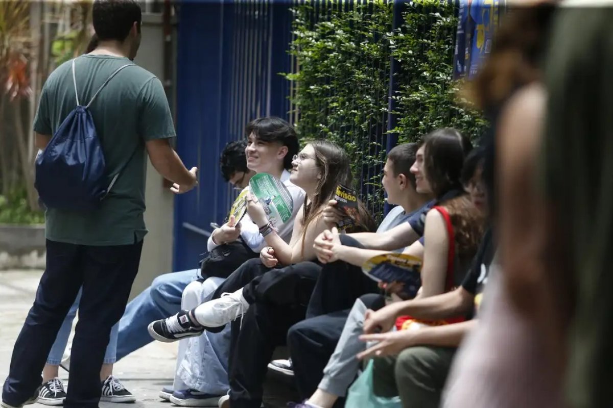 Inscrições para vagas remanescentes do Fies vão até 29 de abril