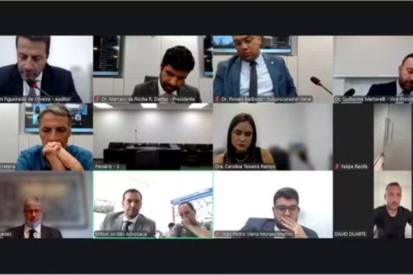 [STJD marca julgamento de recurso do Bahia sobre punições por críticas à arbitragem]