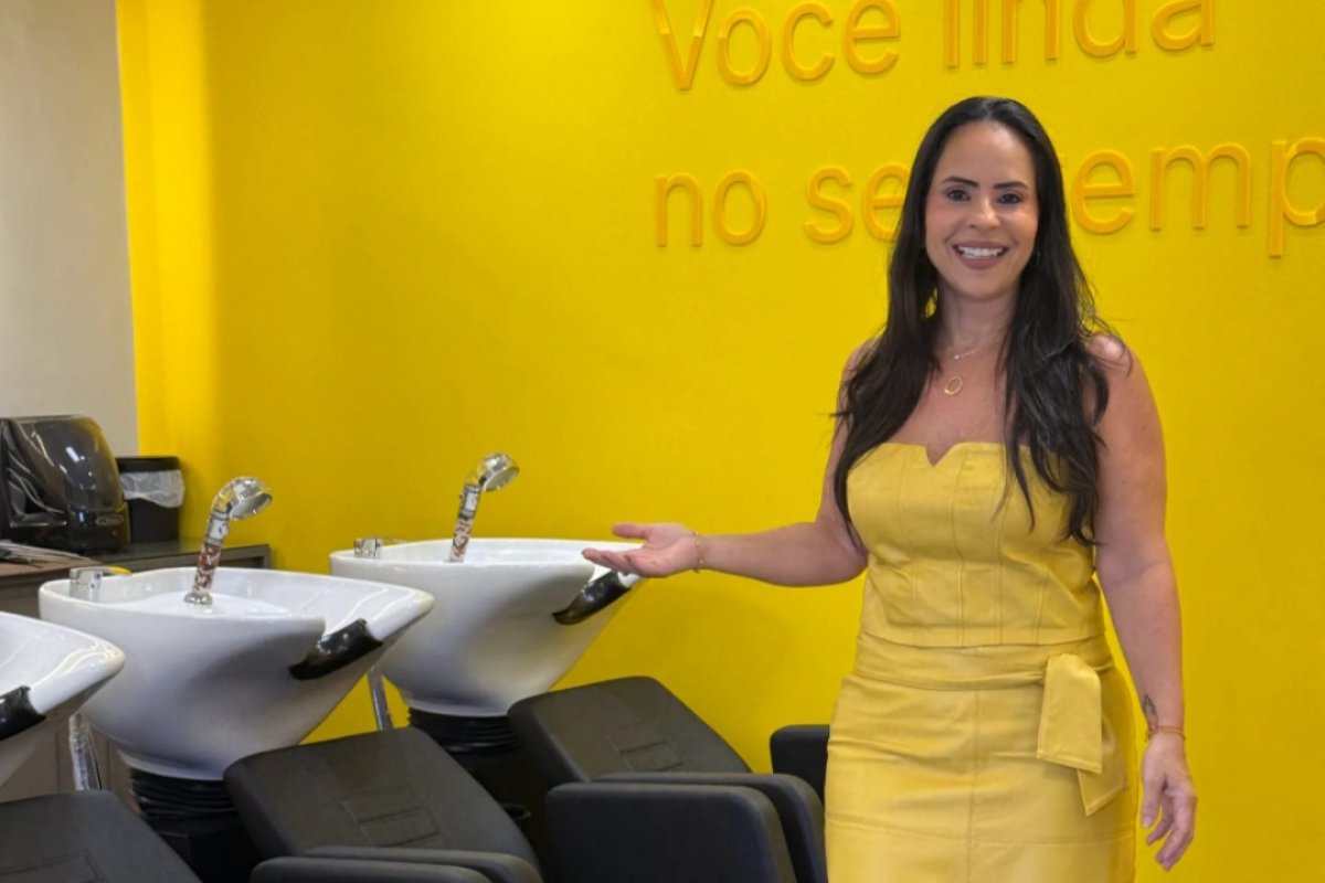 Empresária inaugura mais uma unidade da Fast Escova na capital baiana! 